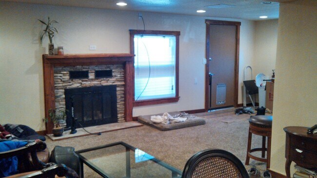 Building Photo - 5BD/3BA North Boulder Home Near Pearl St, CU & Hiking | Avail. August 2026 Pre-Lease