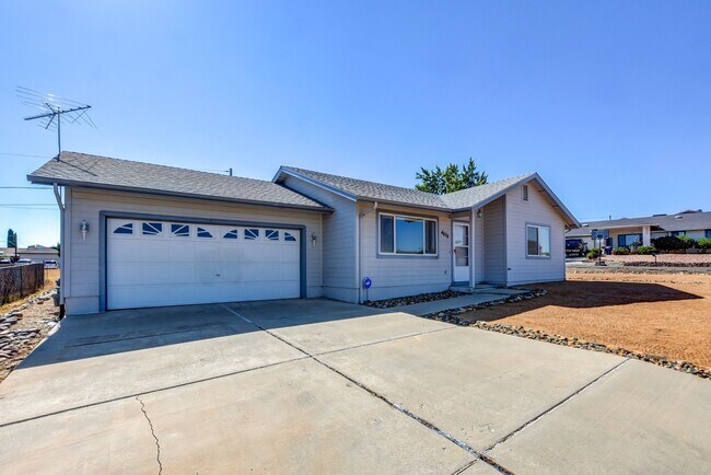 Building Photo - 4679 N Morning Star Dr