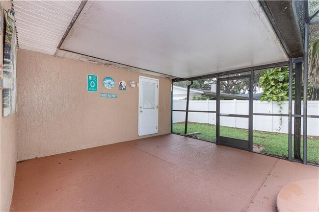 Building Photo - 4242 Cactus Ln