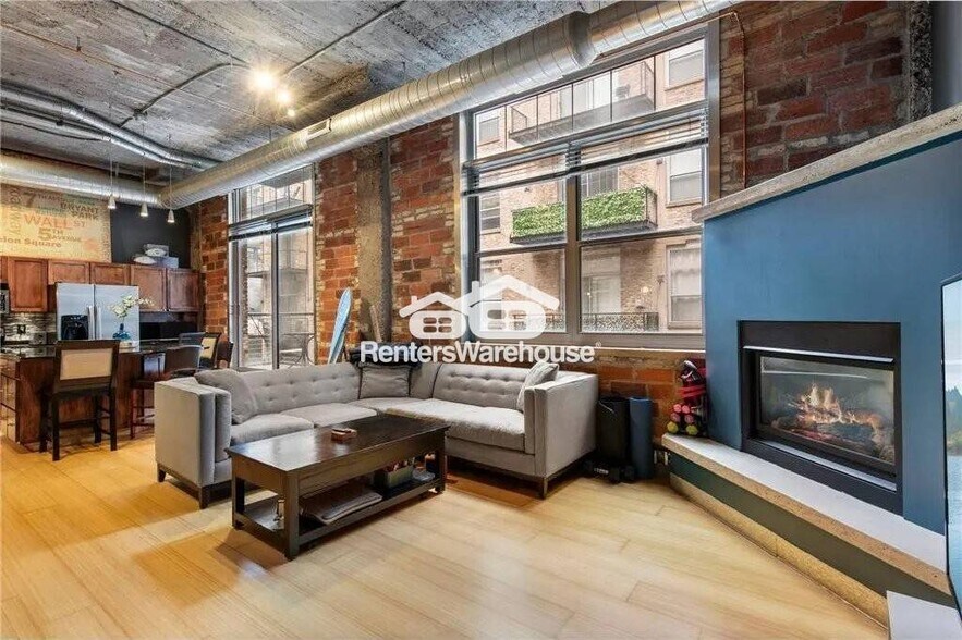 Building Photo - 521 S 7th St