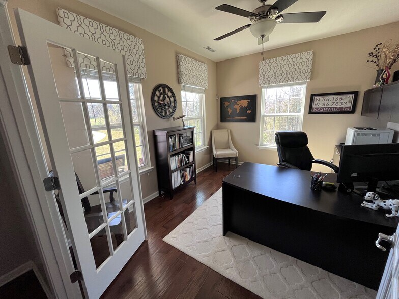 3 windows from two directions let in lots of natural light. - 7736 Tranquil Trl