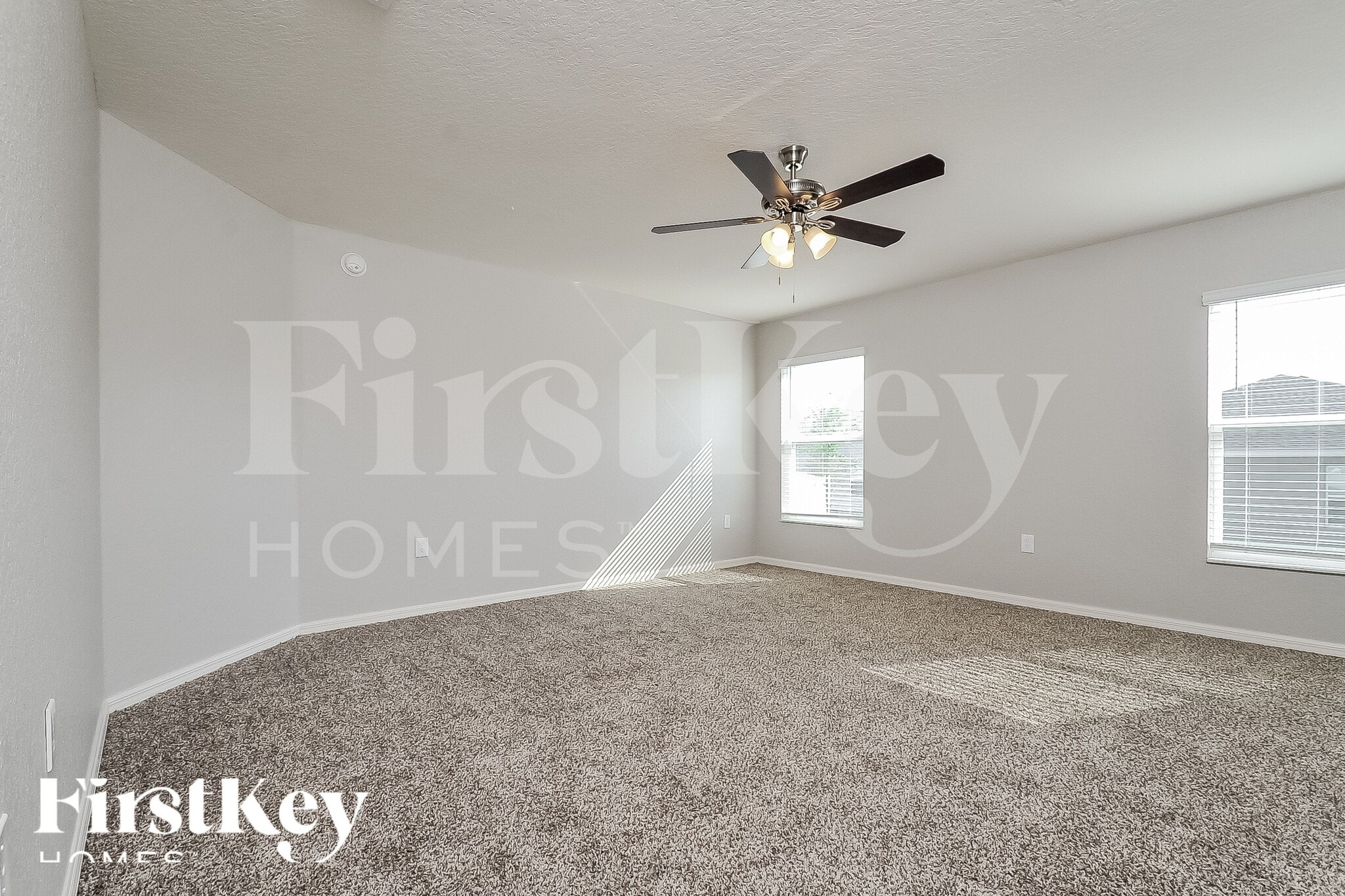 Building Photo - 851 Orleans Dr