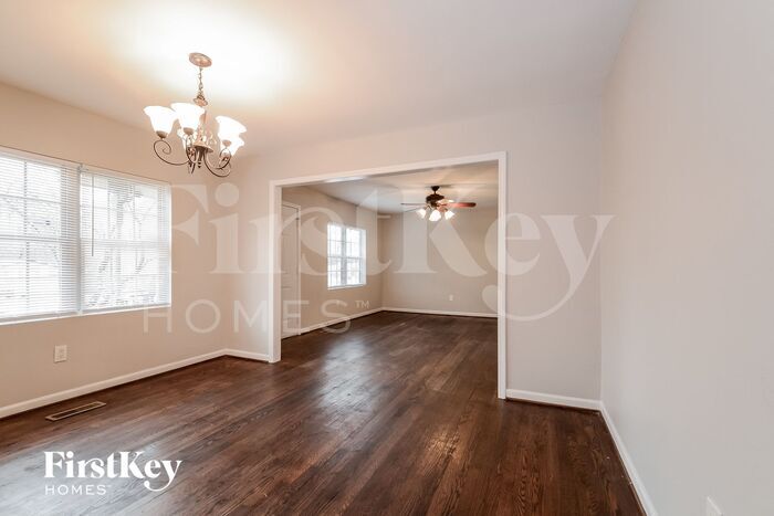 Building Photo - 2229 3rd St NW