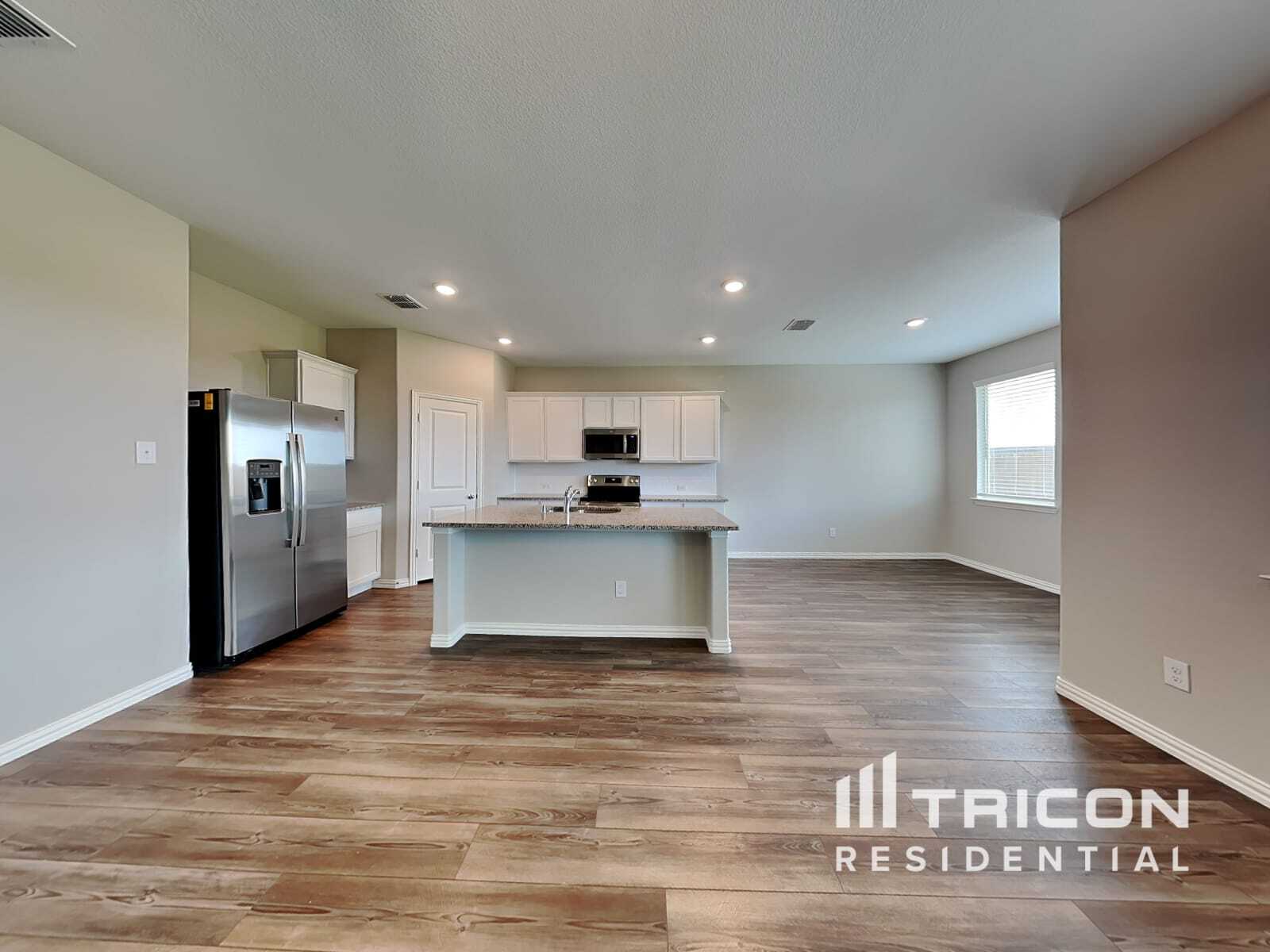Building Photo - 1073 N Churchill Dr