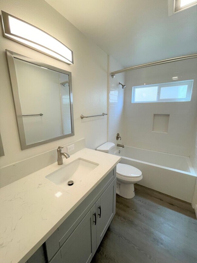 Building Photo - Oxnard Shores- Completely Remodeled & Steps to the Sand!