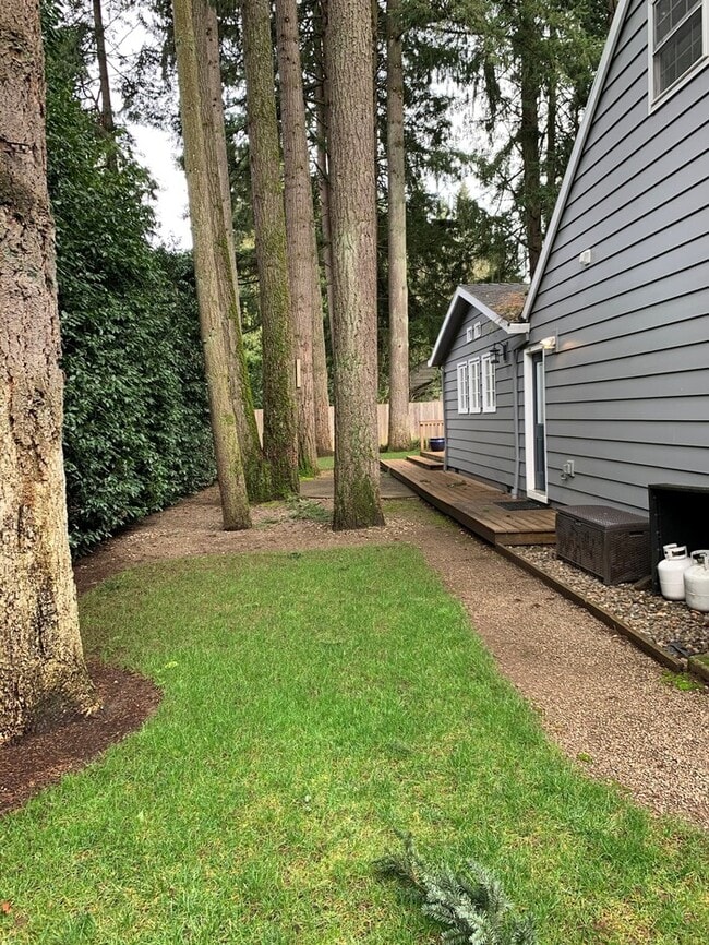 Building Photo - Spacious 4- Bed Home in Rivergrove Featuring 4-Car Garage, RV Parking, Fenced Yard, Minutes from ...