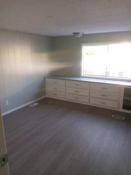 Building Photo - 8103 E Southern Ave