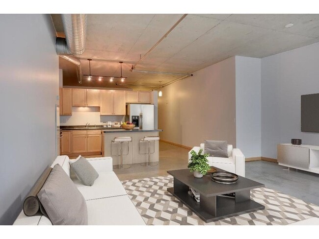 Building Photo - 720 N 4th St