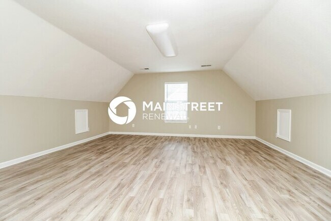 Building Photo - 3 Bedroom Pet-Friendly Home in La Vergne, ...