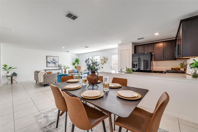 Building Photo - 3148 Harper St