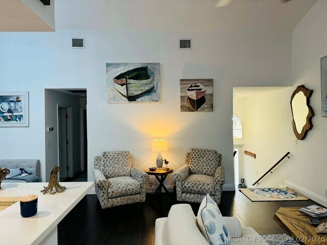 Building Photo - 2121 S Ocean Blvd