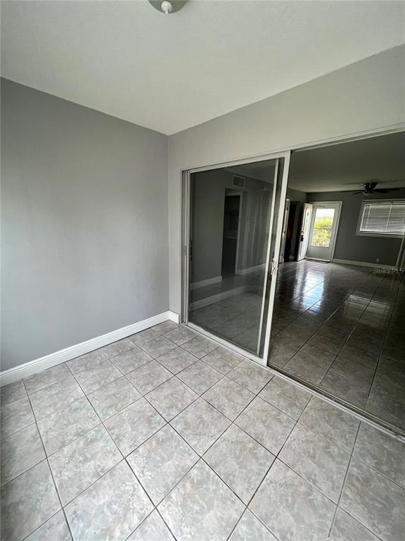 Building Photo - 1433 S Belcher Rd