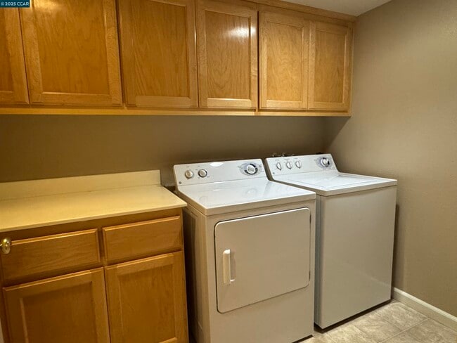 Building Photo - 2728 Ashwell Ln