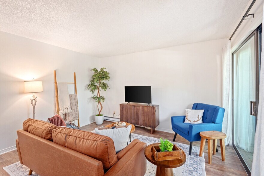 Building Photo - 6630 SW Capitol Hwy