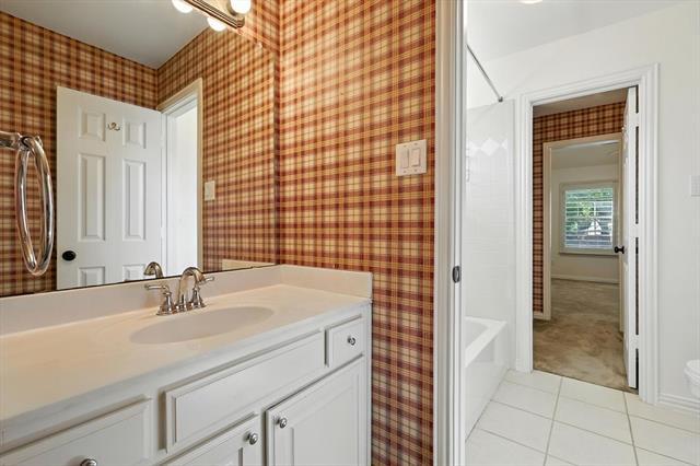 Building Photo - 7700 Red Clover Dr