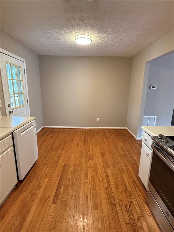 Building Photo - 8910 Bridgewater Dr