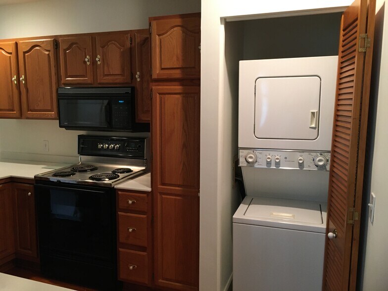 Washer/dryer included in kitchen - 14 Conewango Ave