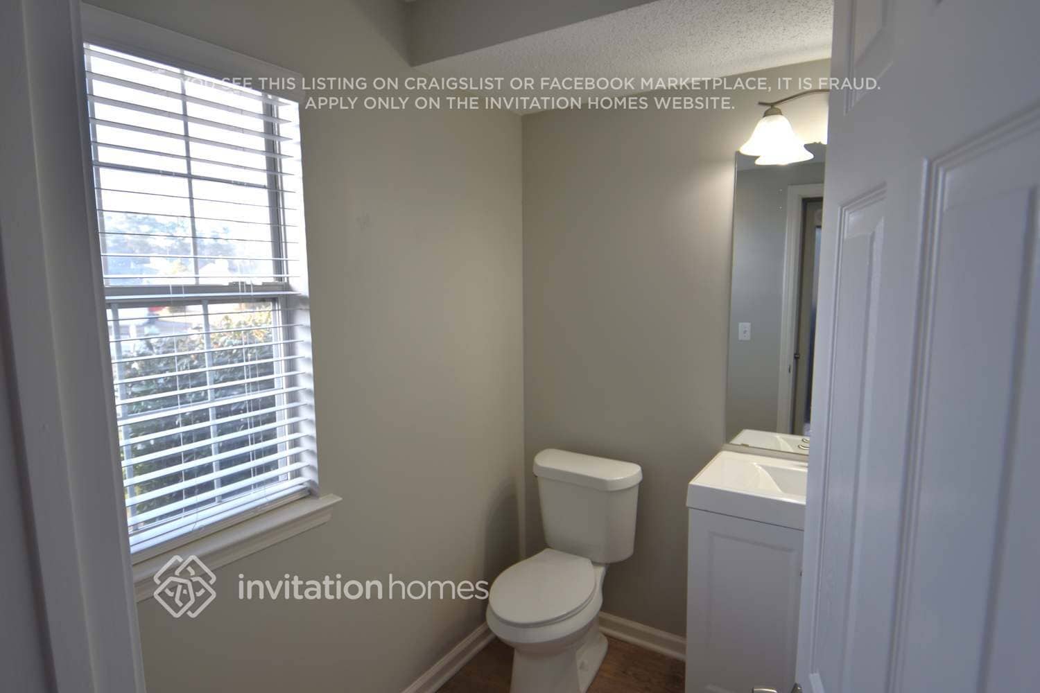 Building Photo - 1647 Isleworth Cir