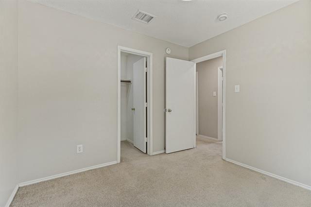 Building Photo - 6612 Waterhill Ln