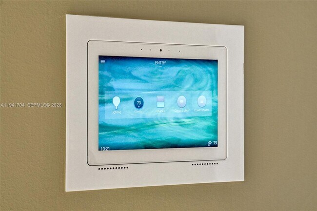 Building Photo - 1800 S Ocean Dr