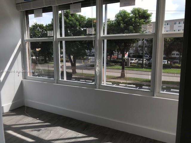 Building Photo - 120 Royal Palm Rd