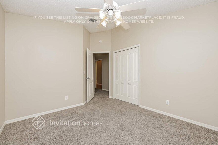 Building Photo - 1900 Woodcut Dr