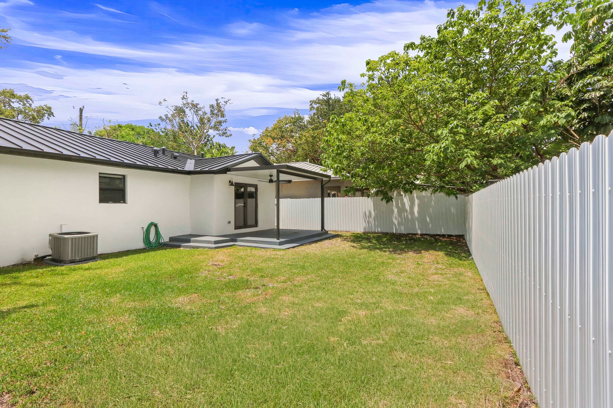 Building Photo - 3737 Frow Ave