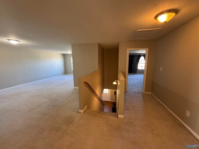 Building Photo - 3590 Avalon Lake Dr SW