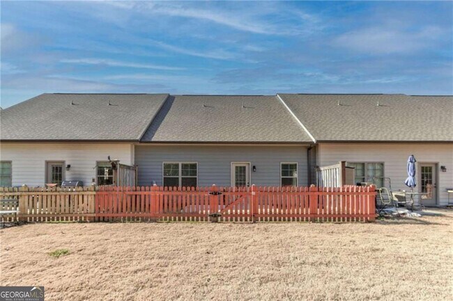 Building Photo - 3770 Shades Valley Ln