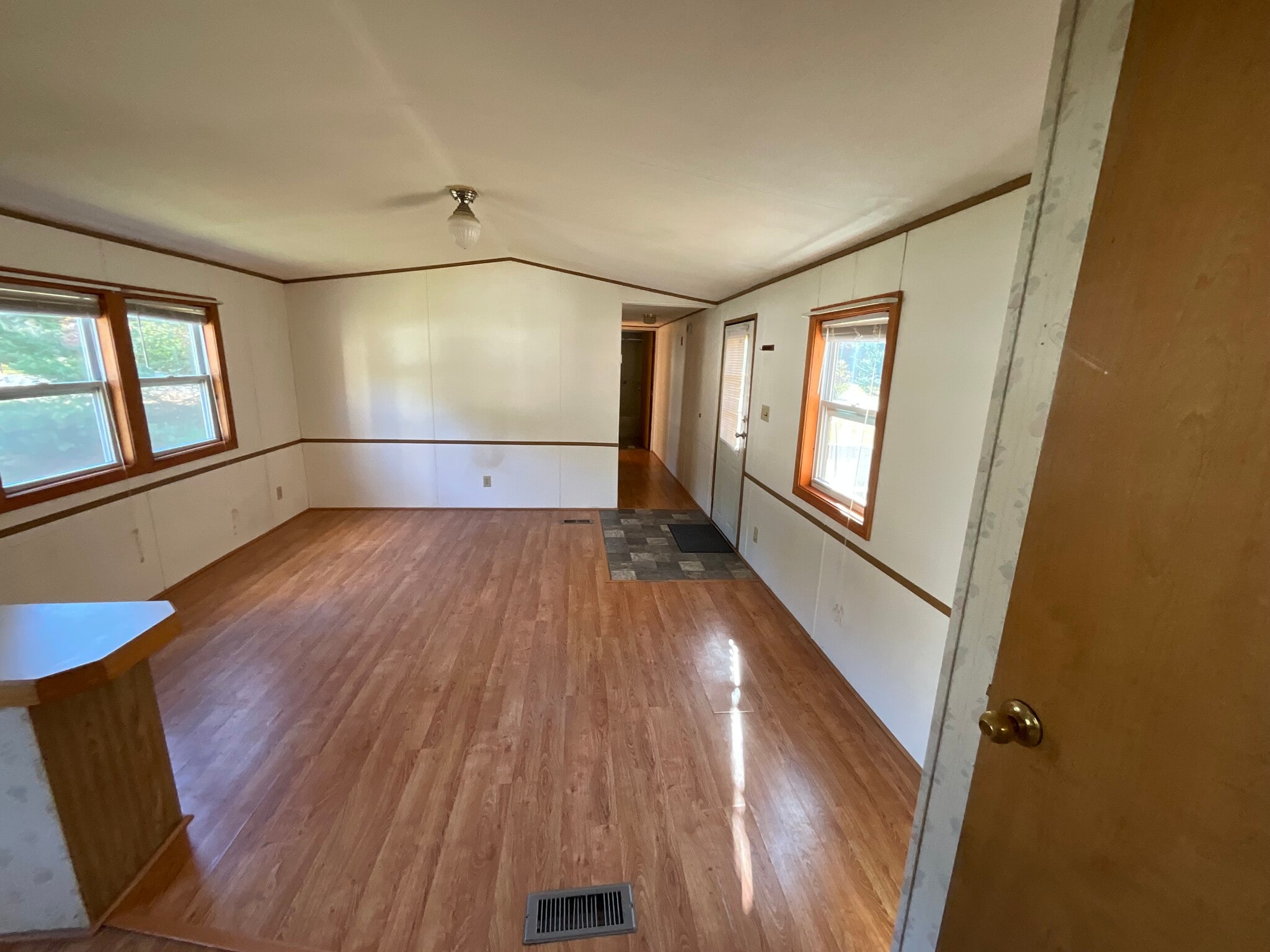 Building Photo - 45 Chadwick Way