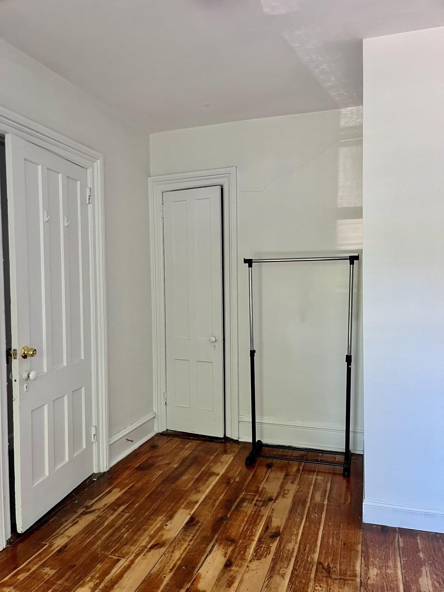 Building Photo - 18 Court St