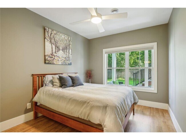 Building Photo - 4015 Wood End Dr