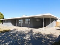 Building Photo - 1309 S Silver Ave