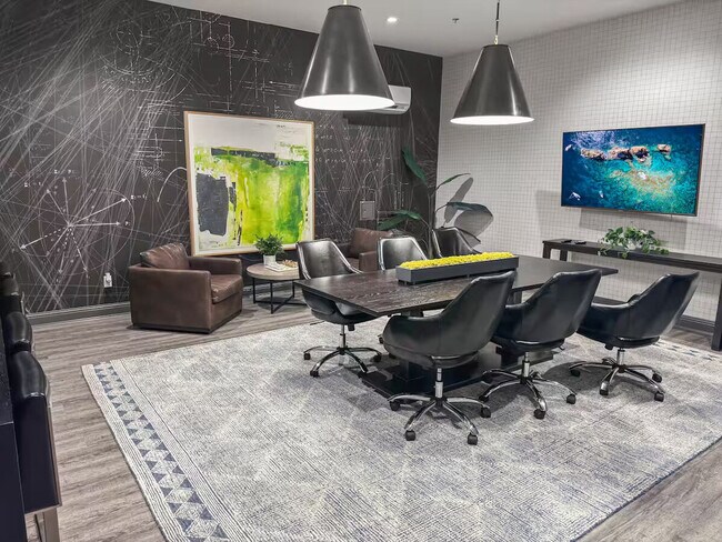 Building Photo - 110 N Boston Ave