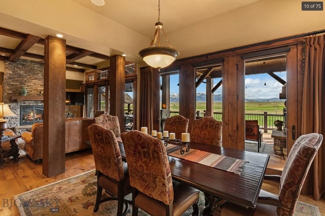 Building Photo - Executive Rental in Black Bull – Fully Fur...