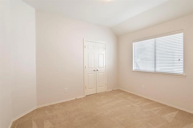 Building Photo - 9728 Hedge Bell Dr