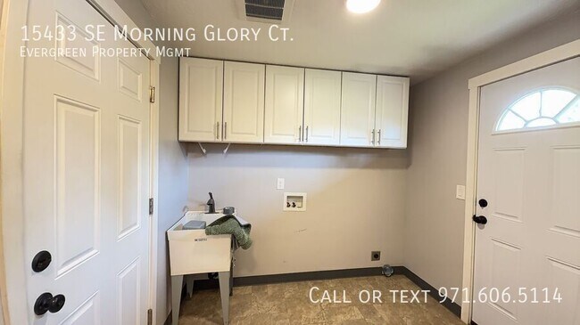 Building Photo - 15433 SE Morning Glory Ct