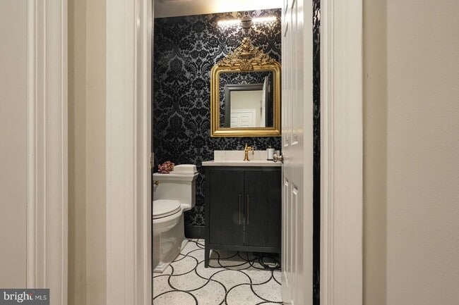 Building Photo - 3332 Dent Pl NW