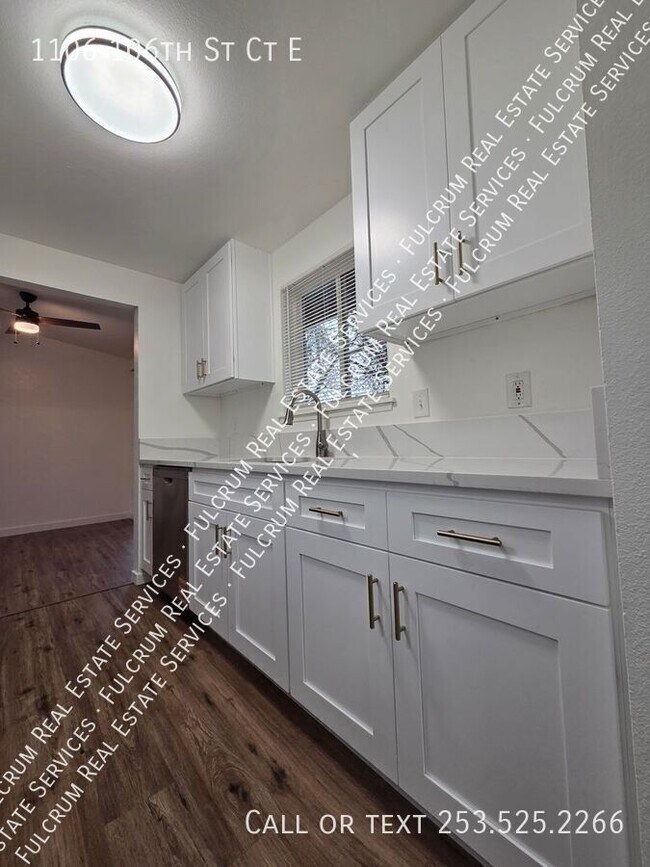 Building Photo - 1106 106th St Ct E