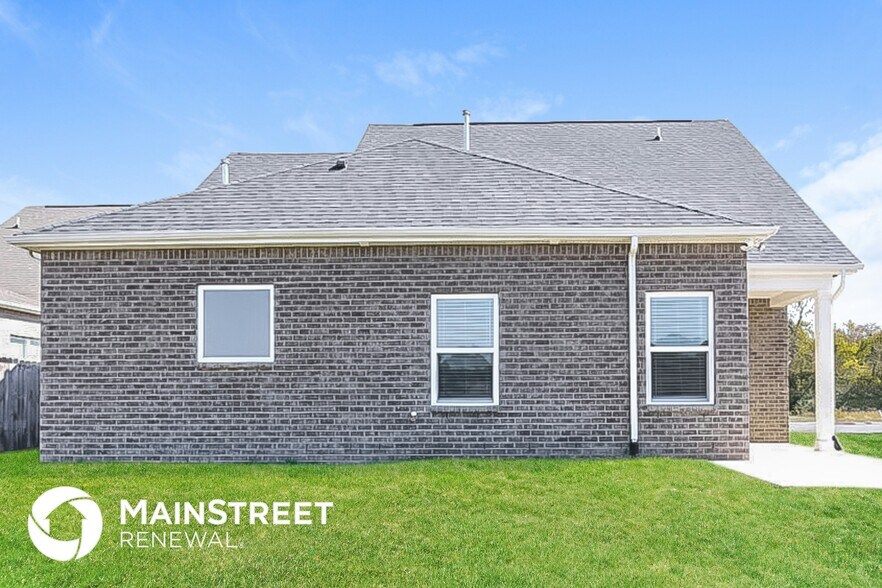 Building Photo - 608 Oakvale Ln