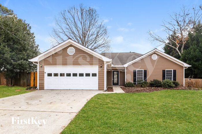 Primary Photo - 880 Hounds Ridge Ct