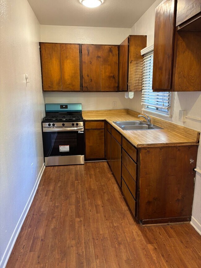 Interior Photo - Colorado, 461