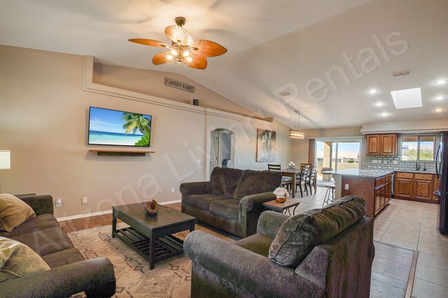 Building Photo - FURNISHED AVAILABLE NOW - SEPTEMBER 30th, 2026