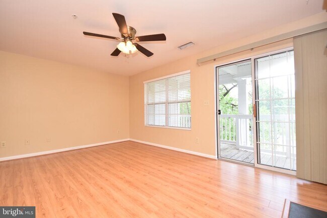 Building Photo - 11000 Kinship Ct