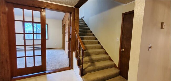 Building Photo - 18914 Ballinger Way NE