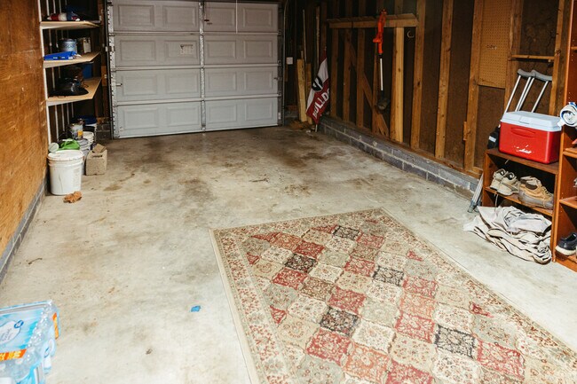 Building Photo - 417 Forest Glen Dr