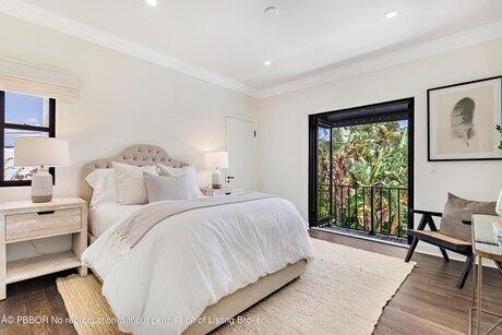 Building Photo - 217 Avila Rd