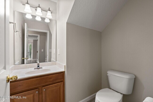 Building Photo - 2987 Bright Eagle Dr