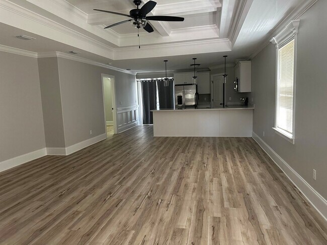 Building Photo - 11 Provo Pl