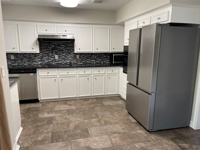 Building Photo - 22307 Cimarron Pkwy